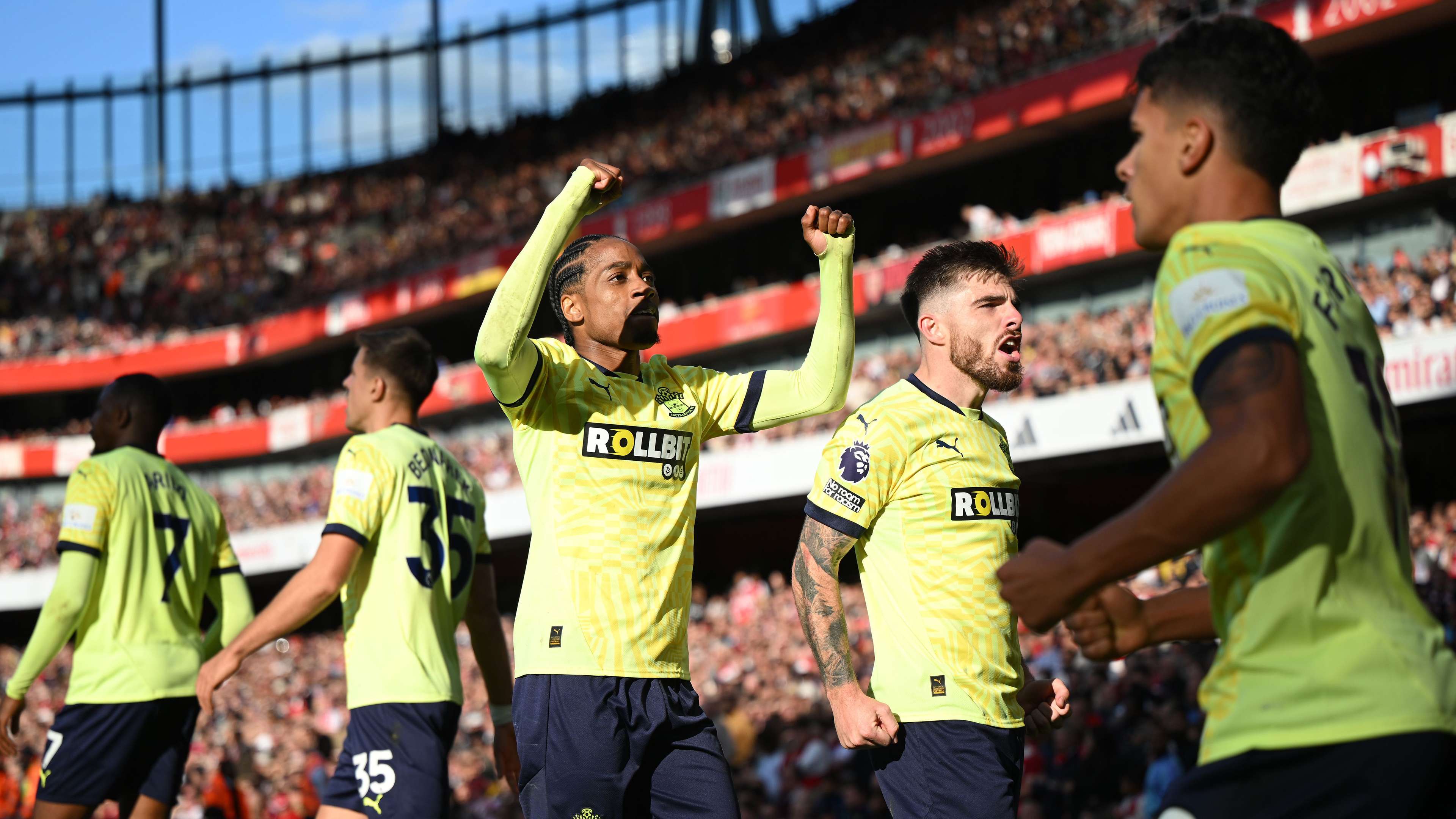 世預賽歐洲區第1輪瑞典1-0格魯吉亞 伊布重返國家隊獻助攻.